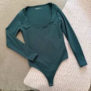 Abercrombie & Fitch Soft AF Forrest Green Long Sleeve Thong Bodysuit Blouse Top